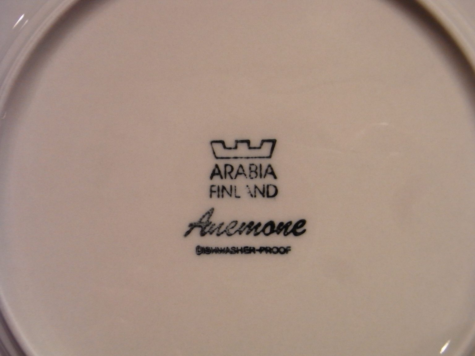 アラビア／ARABIAはフィンランドの陶磁器のブランドです。 | ハクラクガラスのブログ